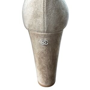 Chanel Platform Ankle Boots 40 Grey Suede Rhinestone Crystal CC Logo Block Heel